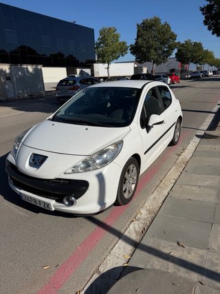 Peugeot 207 AUTOMATICO