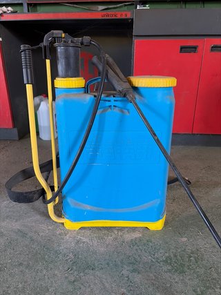 Fumigador Cantimplora 16L Azul y Amarillo
