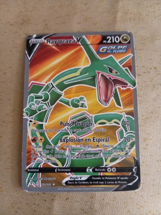 Carta Pokémon Rayquaza V 210 HP