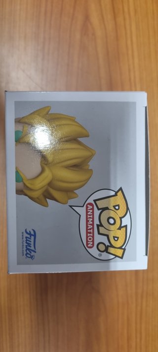 Funko Pop Super Saiyan Son Goku (mini) 2305