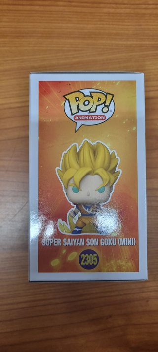 Funko Pop Super Saiyan Son Goku (mini) 2305