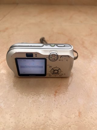 Sony Cyber-shot DSC-P200 | Digicam Y2K Vintage
