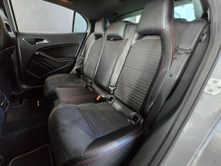 MERCEDES-BENZ Clase GLA GLA 220 CDI AMG Line