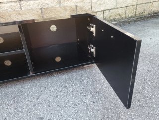 Mueble TV negra brillante urge vender