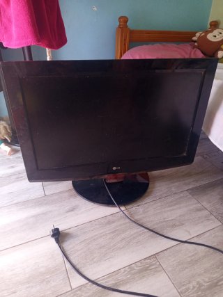 Televisor LG 32 con mando