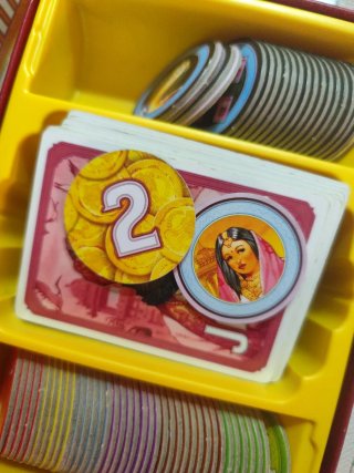 Juegos de cartas Jaipur y Catan el juego de cartas