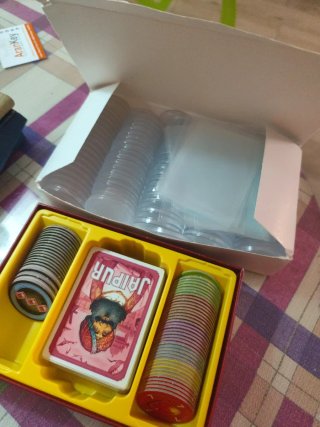 Juegos de cartas Jaipur y Catan el juego de cartas