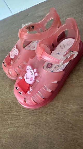 Sandalias verano Peppa Pig y Nabaiji , crocs