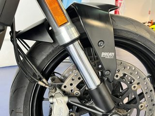 Ducati Monster 821