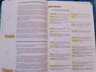 English for auxiliary nursing care. CLASSBOOK