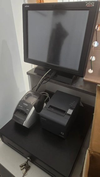 Caja Registradora con Impresora y Etiquetadora