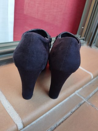 Botín tacón negro talla 41