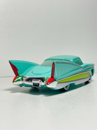 Coche disney pixar model green flo