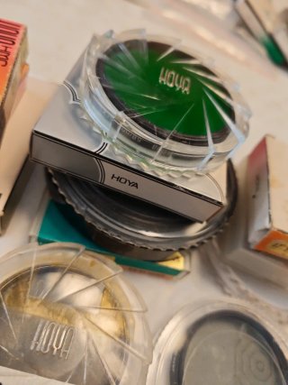 Lote 20 Filtros HOYA vintage (49mm a 77mm) Raros