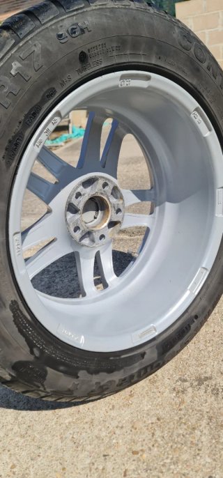 Llantas de aleación DEZENT TZ 17 pulgadas