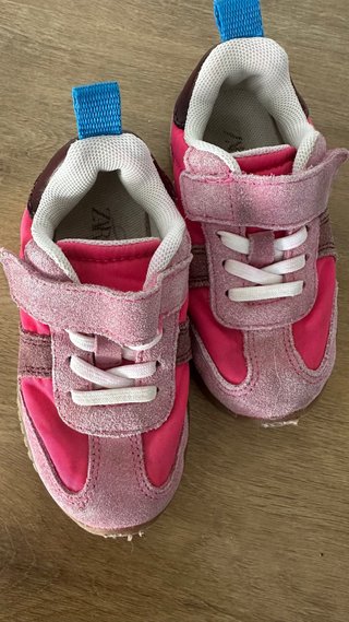 Zapatillas Zara Talla 23 Rosa