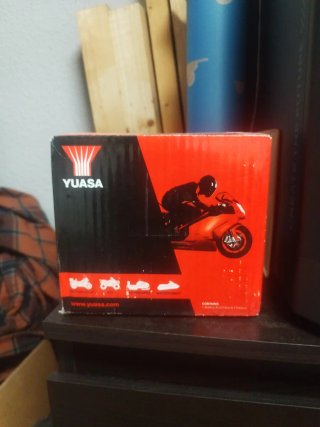 Batería Yuasa Moto