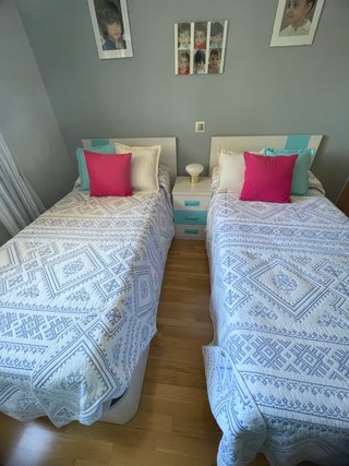 2 Camas 90cm con Canapé,Cabecero,colchon,almohadas