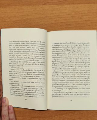 Xènia, tens un WhatsApp, Gemma Pasqual, Barcanova