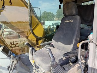 Excavadora de cadenas Komatsu PC 210 LC-8