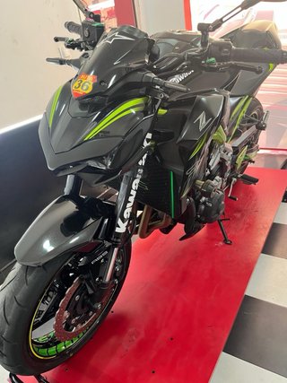 Kawasaki Z900 full 2020 125cv Naked Negra/Verde