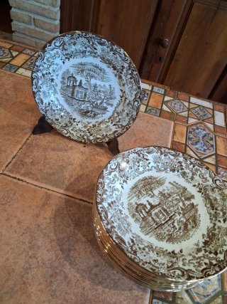 Platos antiguos Cartuja de Sevilla Pickman