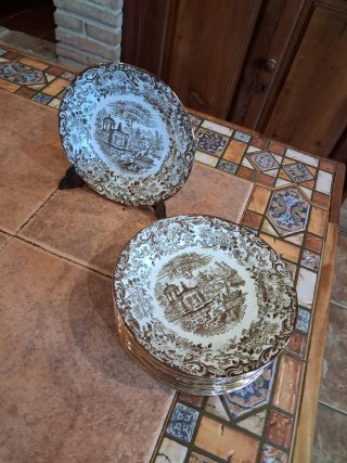 Platos antiguos Cartuja de Sevilla Pickman