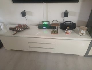 Mueble comedor Ikea gris y blanco