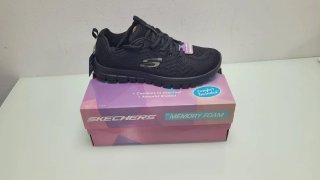 Zapatillas Skechers Memory Foam Negras