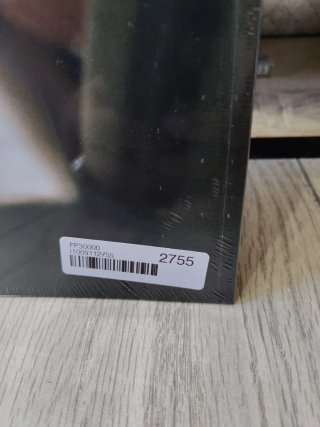 Petal Tour Zine CD Ariana Grande