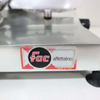 AFFETTATRICE FAC LAMA 18CM ANNI 90 USATA
