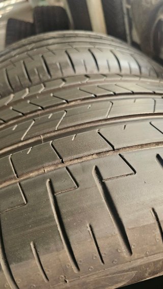 Neumáticos 275 35 22 Pirelli seminuevos (X5, X6)