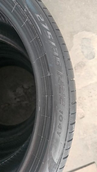 Neumáticos 275 35 22 Pirelli seminuevos (X5, X6)