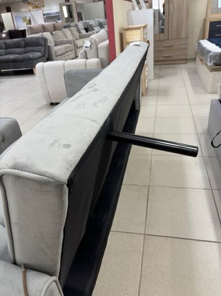 Sofá Cama Puff Terciopelo Patas Doradas