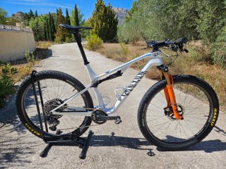 Canyon Lux CF SLX 9 LTD t-L