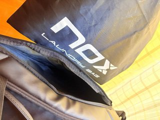 Borsa NOX Comfort per 2 racchette. Triplo spazio