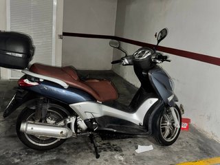 Yamaha 250 Maxi Scooter Azul/Gris