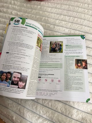 English File 5th Edition B1. Student's Book and...