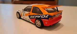 Scalextric Ford Escort Cosworth