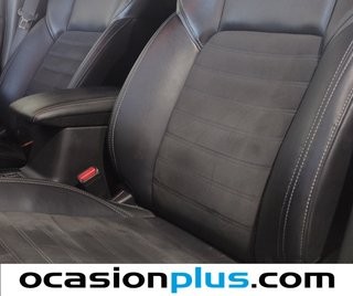 Mitsubishi Outlander 2.4 PHEV Kaiteki 4WD Auto 165 kW (224 CV)