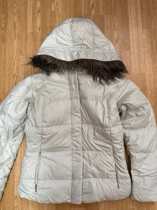 Plumas Columbia Beige Mujer