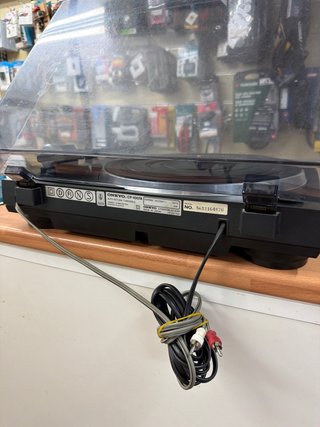 Toca discos Onkyo CP-1007A