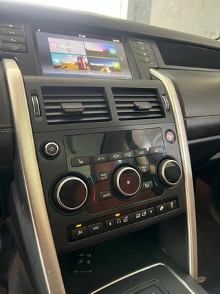 Land Rover Discovery Sport 2015