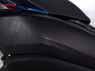 YAMAHA NMAX