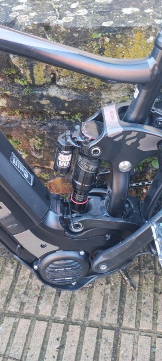 Giant ebike E+0 PRO 2018