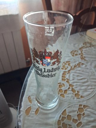 Vaso de cerveza König Ludwig