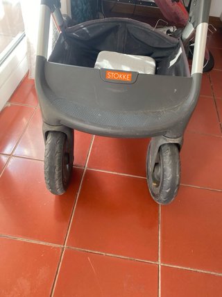 Cochecito de bebé gris STOKKE