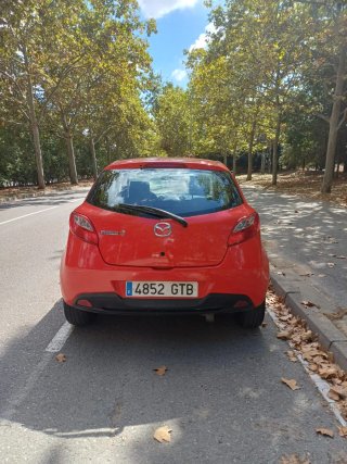 Mazda 2 2010