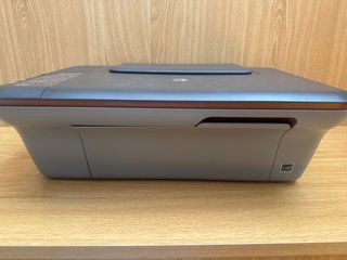 Impresora HP Deskjet 2050 A