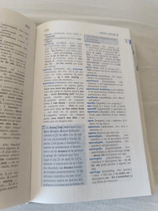 Diccionario Cambridge Klett Pocket Español-Ingl...